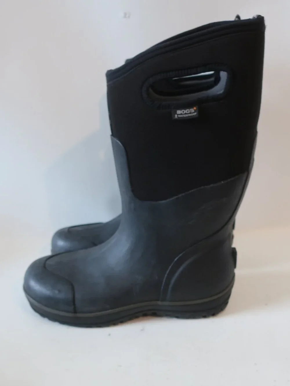 NWOB Mens Bogs Black Waterproof Neo-Tech Pull-On Classic Ultra High Farm Boot 10